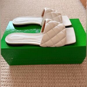 Bottega Veneta Padded Leather White Quilted Mules